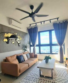 Spacious 3 bedroom suite at Cheras Maluri MRT A48